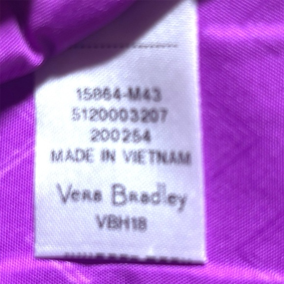 Vera Bradley Floral Wristlet  purple flowers card holder credit card holder - Picture 5 of 5